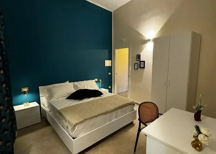Pensión Cesarano House 3*